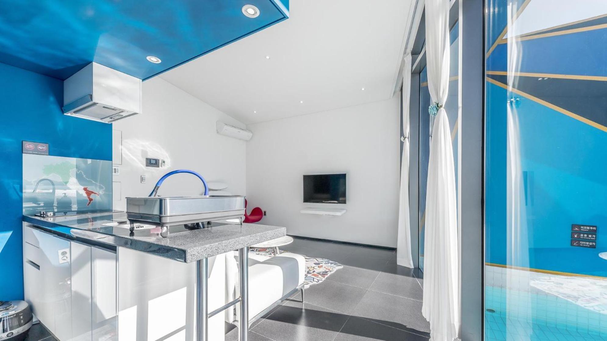 Pumda Pool Holiday home