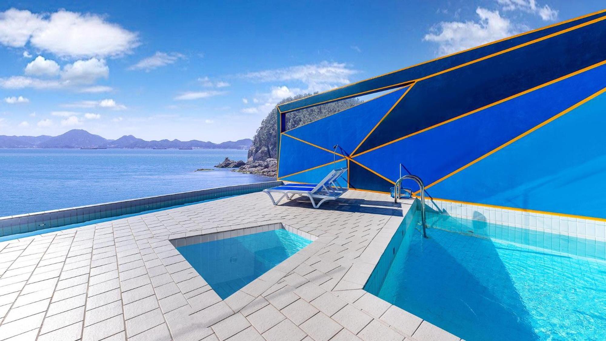 Pumda Pool * Namhae